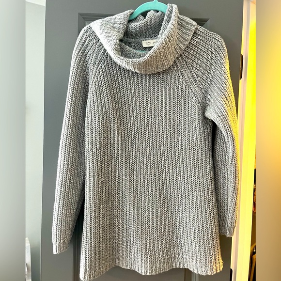 Grey cowl neck sweater - Picture 1 of 3